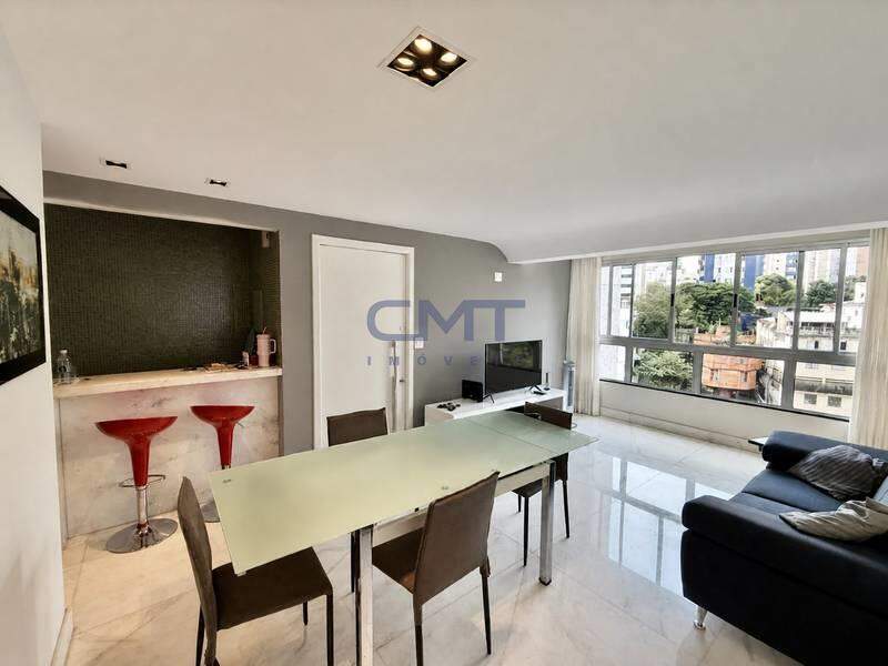 Apartamento à venda no Cruzeiro: 