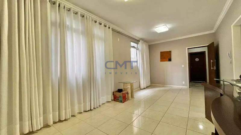 Apartamento à venda no Santa Lúcia : 