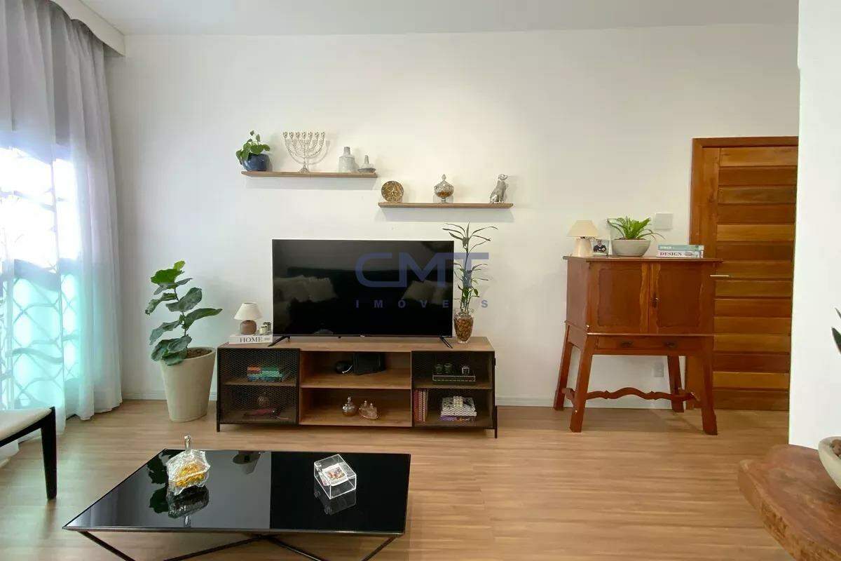 Apartamento à venda no Carmo: 