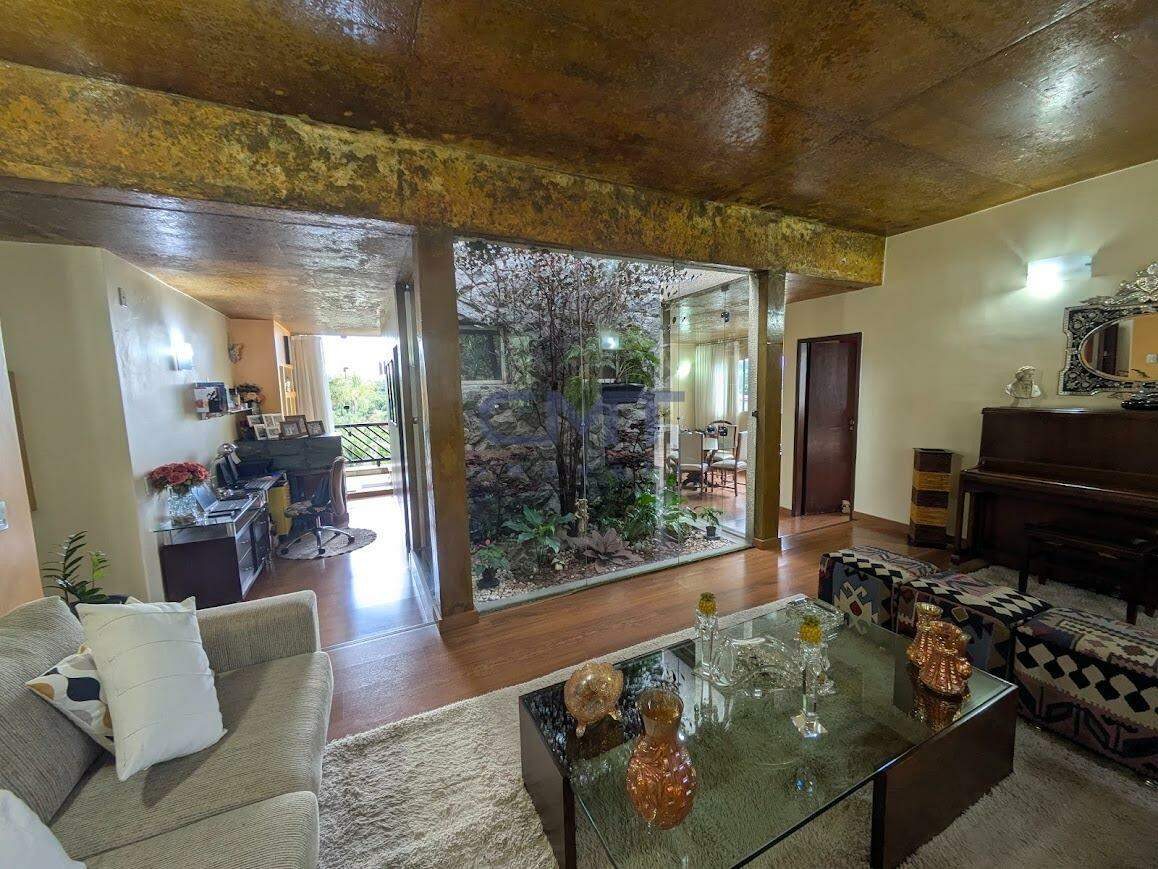 Casa à venda no Bandeirantes (Pampulha): 