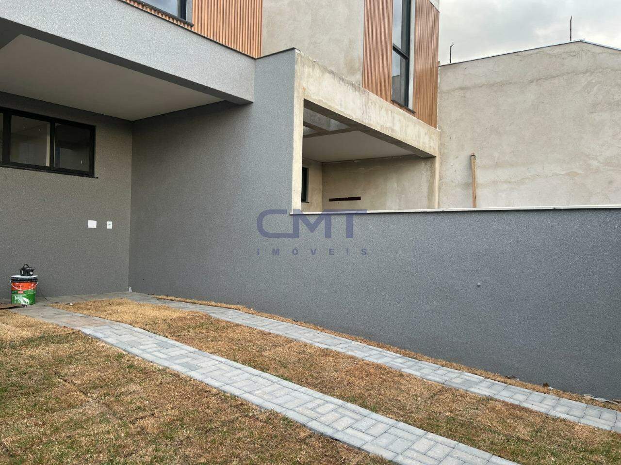 Casa à venda no Estoril: 