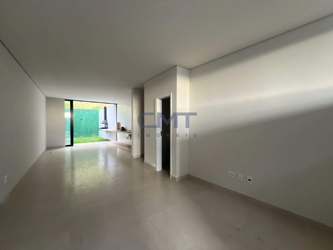 Casa à venda no Estoril: 