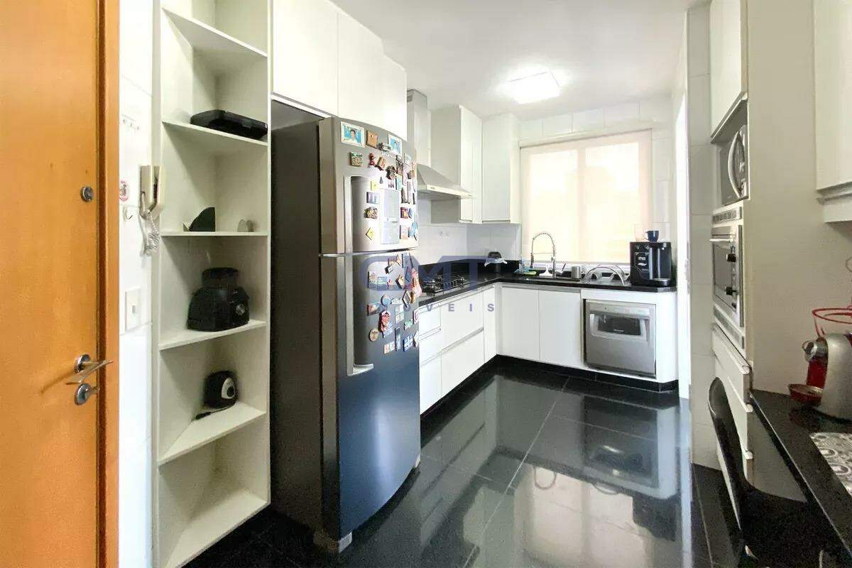 Apartamento para aluguel no Savassi: 