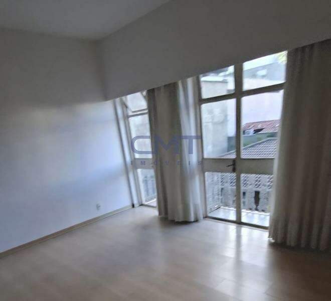 Apartamento à venda no Santa Lúcia : 