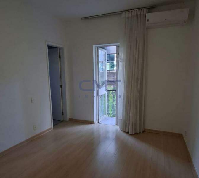 Apartamento à venda no Santa Lúcia : 
