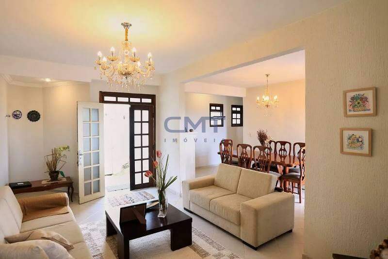 Casa à venda no Mangabeiras: 
