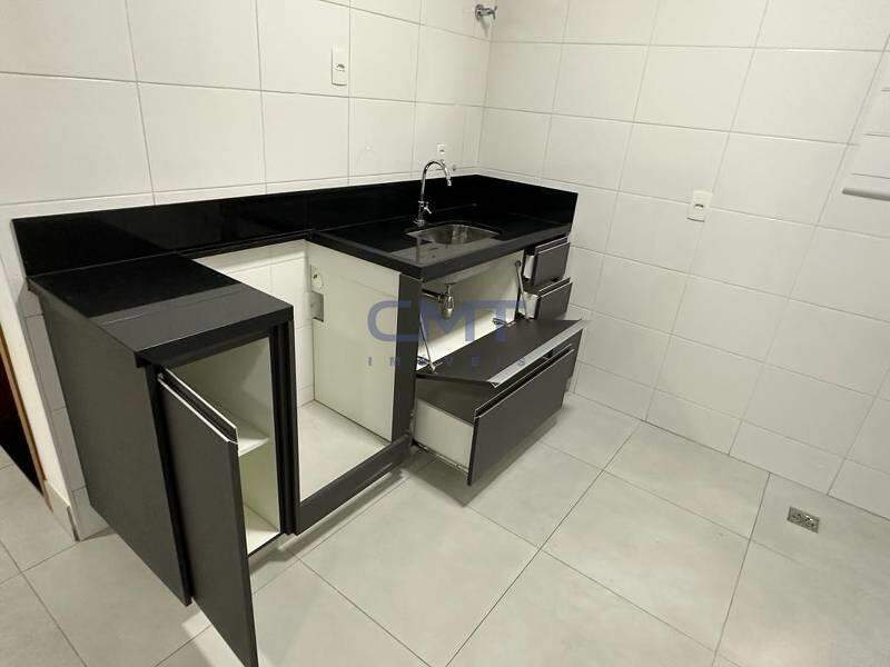 Apartamento à venda no Lourdes: 