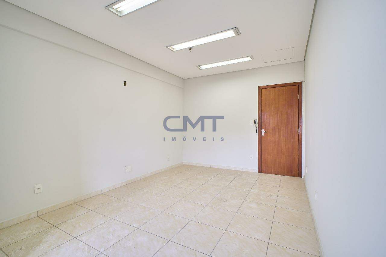 Sala para aluguel no Funcionários : 