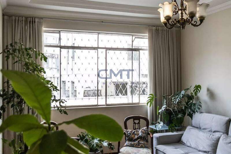Apartamento à venda no Coração de Jesus: 