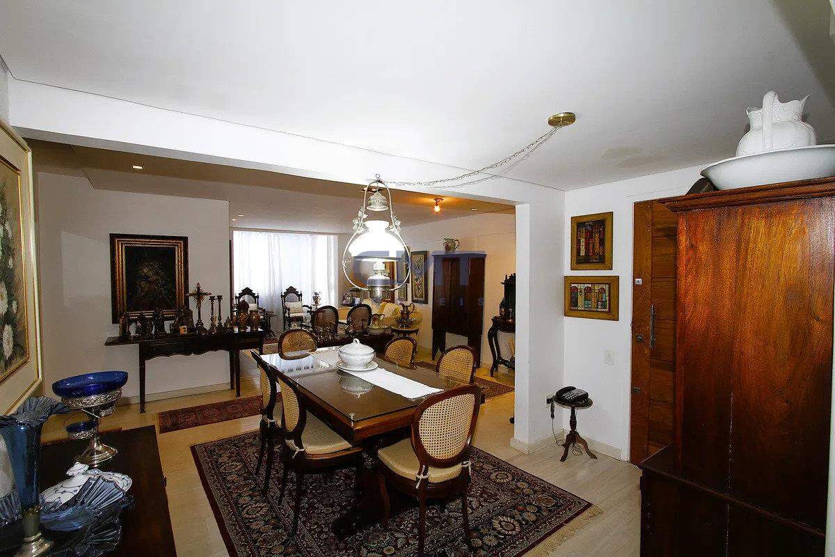 Apartamento à venda no Santa Lúcia : 