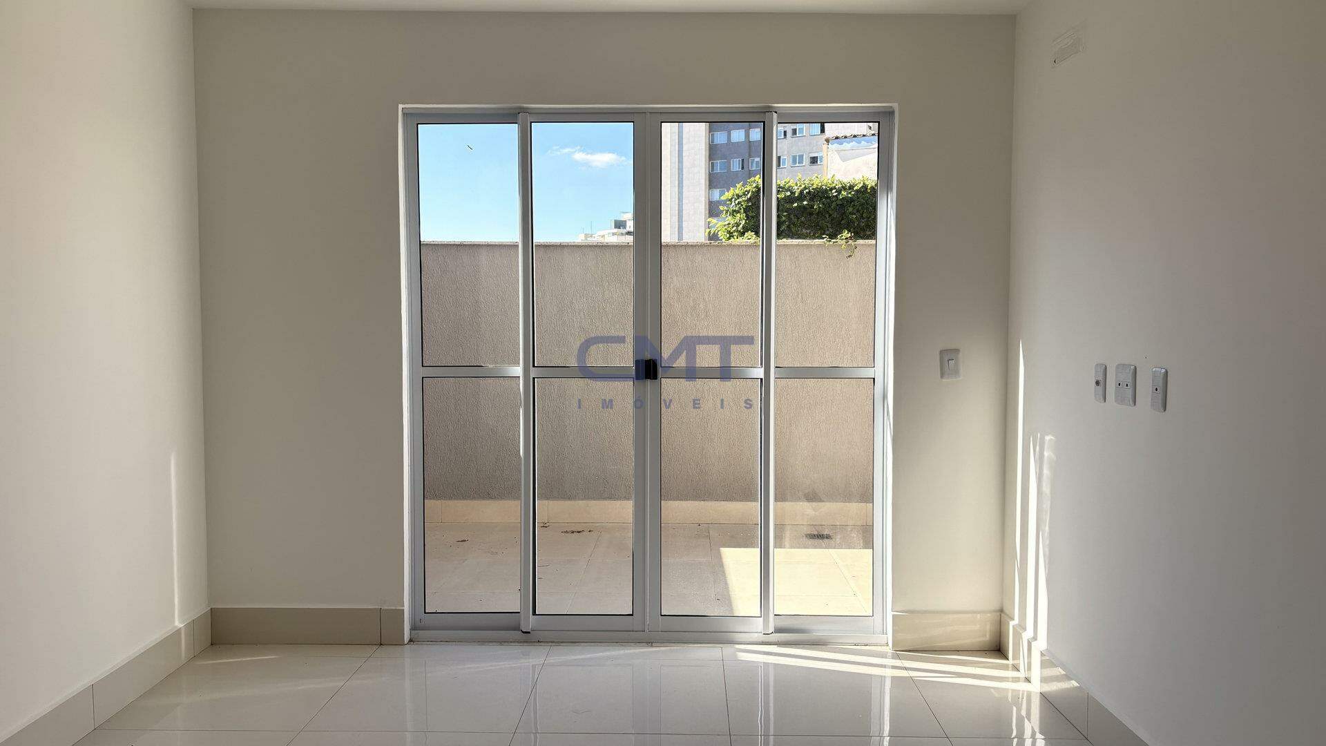 Área privativa à venda no Vila Paris: 
