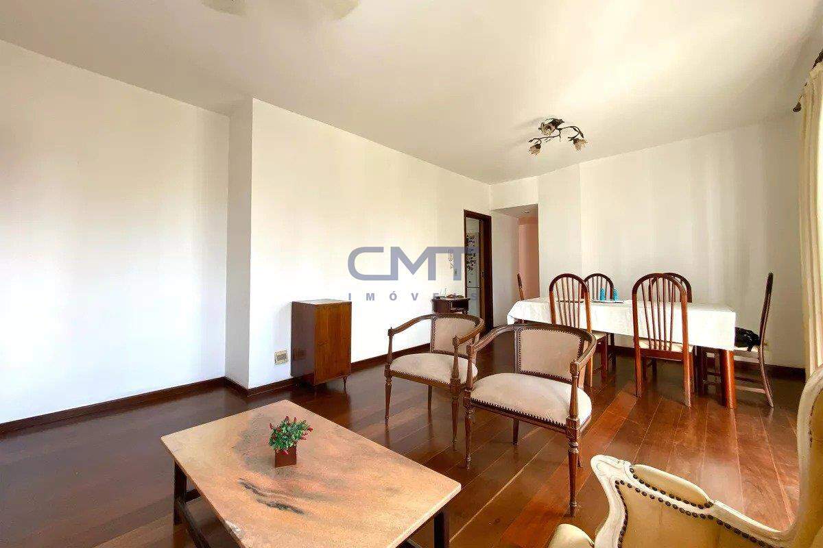 Apartamento à venda no Carmo: 