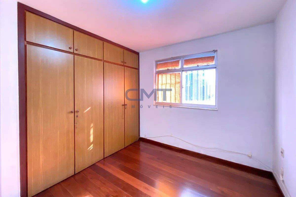 Apartamento à venda no Carmo: 