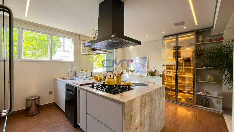 Apartamento à venda no Buritis: 