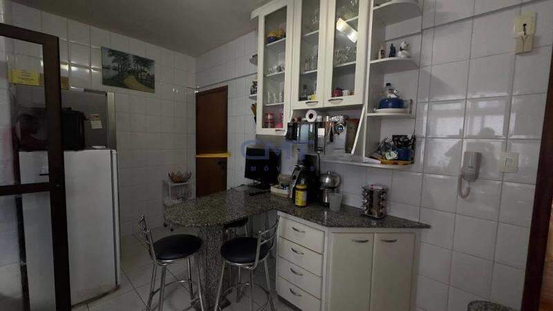 Apartamento à venda no Buritis: 