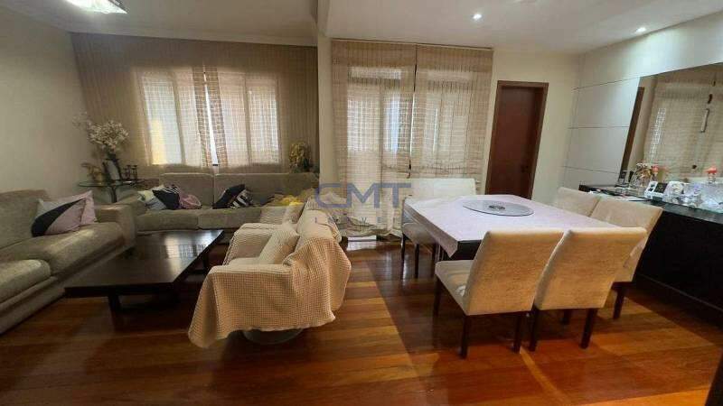 Apartamento à venda no Buritis: 