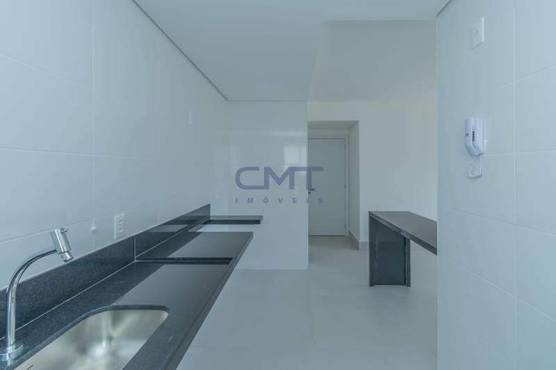 Apartamento à venda no Sagrada Família: 
