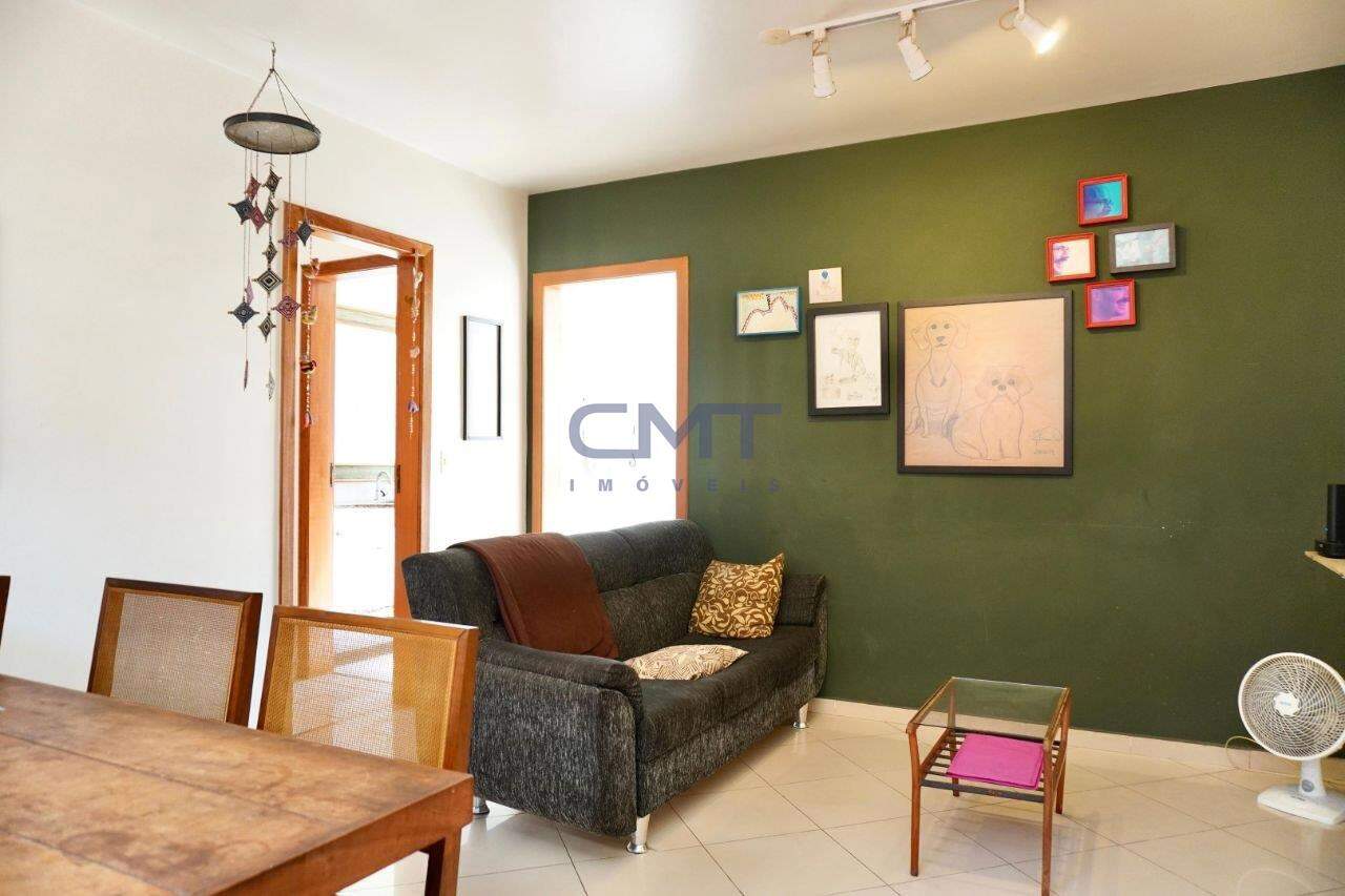 Apartamento à venda no Sagrada Família: 