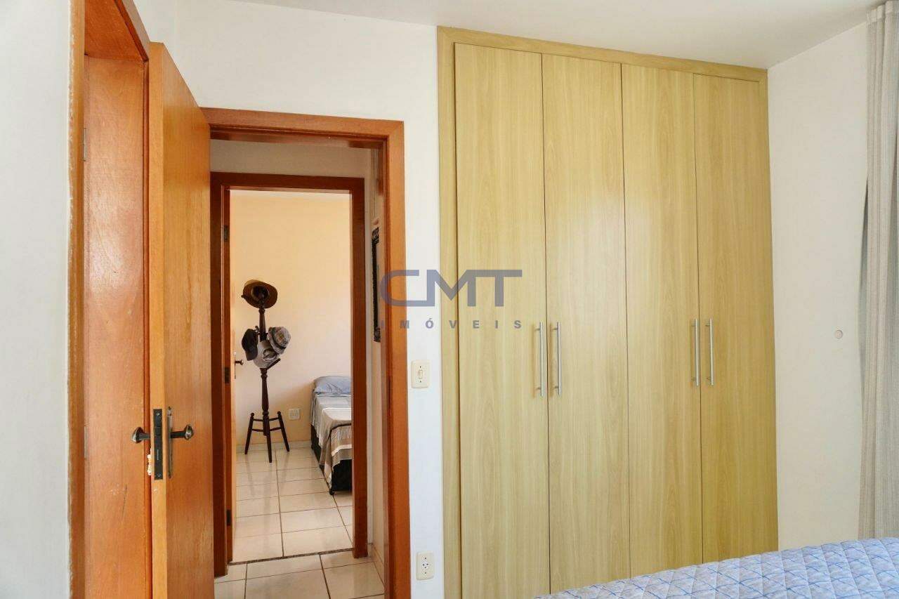 Apartamento à venda no Sagrada Família: 