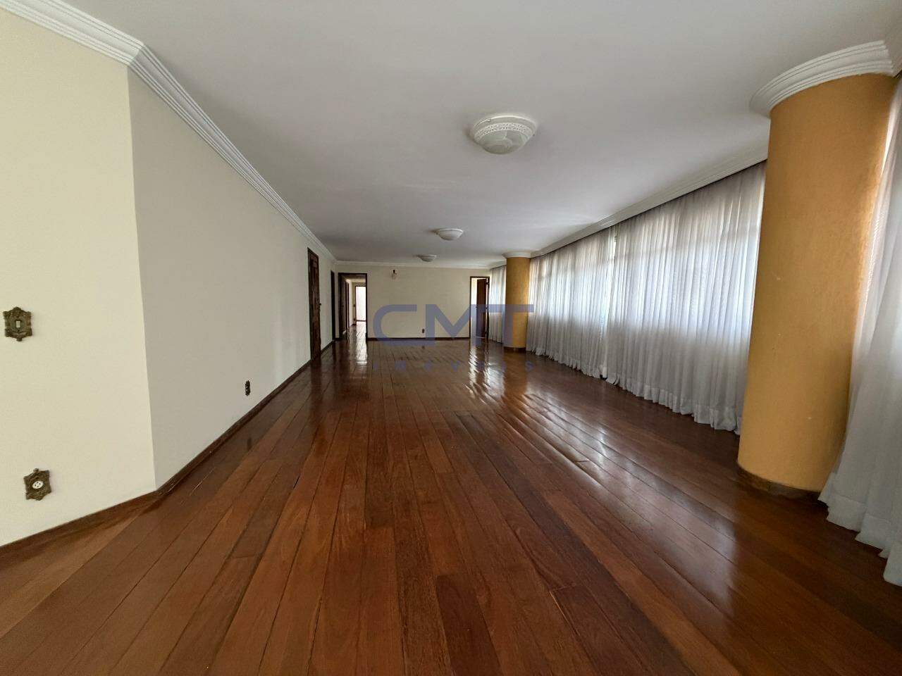 Apartamento para aluguel no Lourdes: Sala