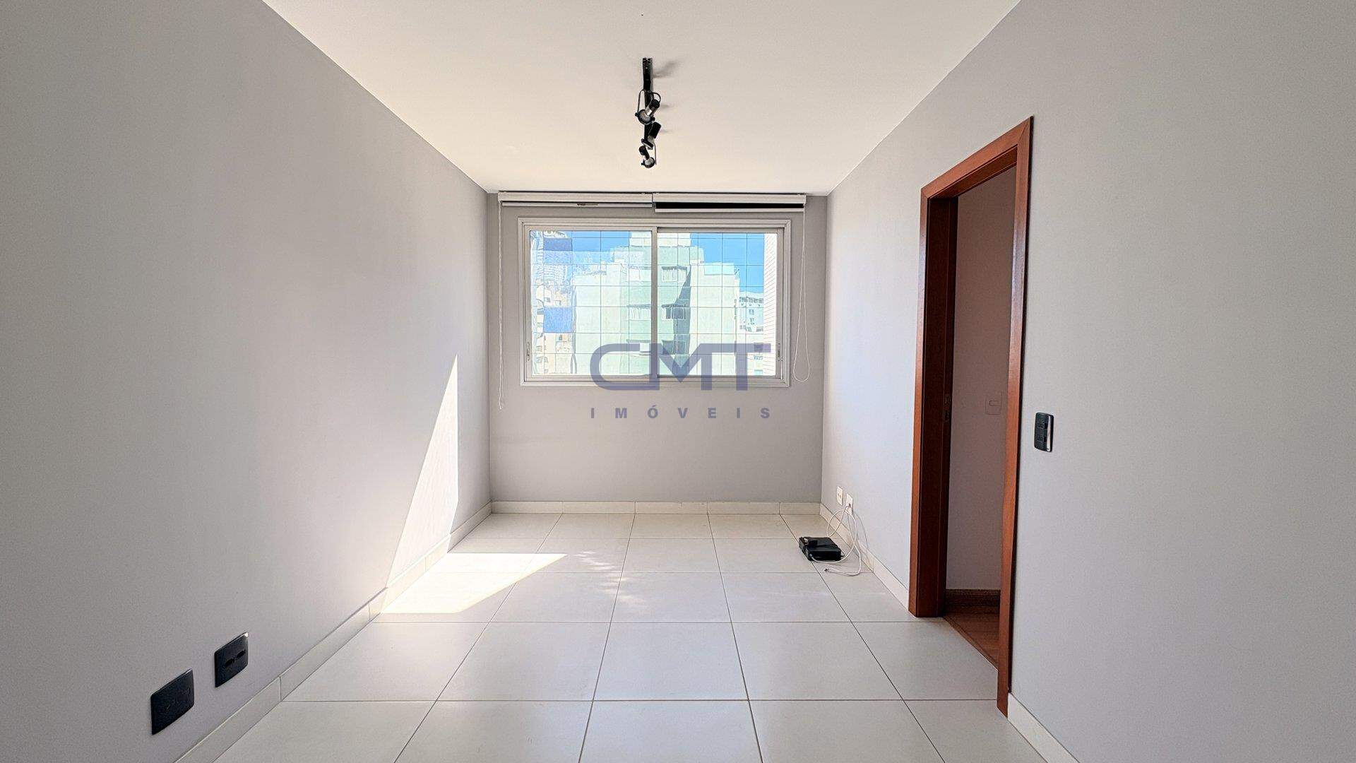 Apartamento, 2 quartos, 71 m² - Foto 2