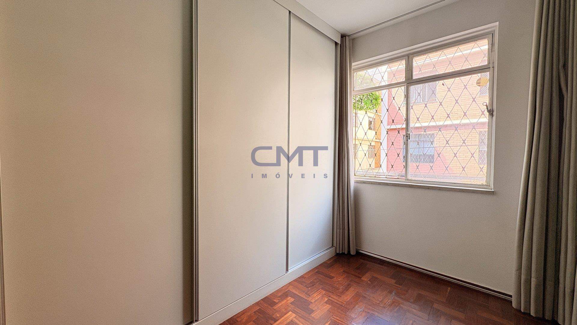 Apartamento à venda no Cruzeiro: 