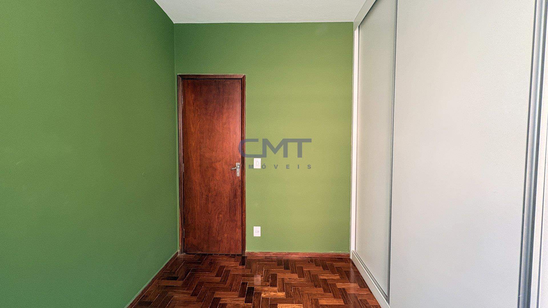 Apartamento à venda no Cruzeiro: 