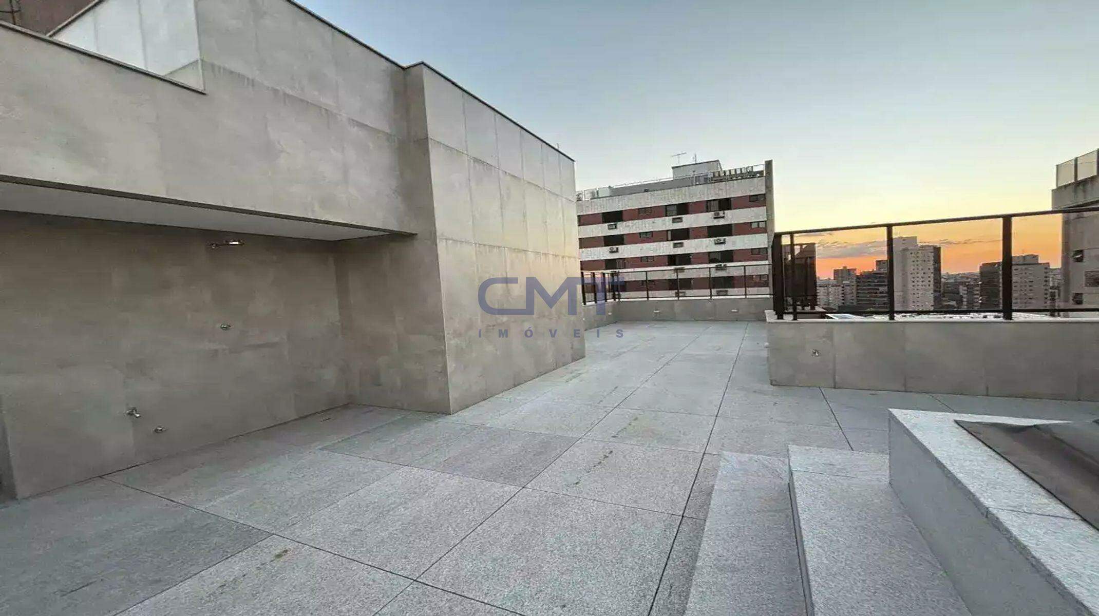 Apartamento à venda no Lourdes: 