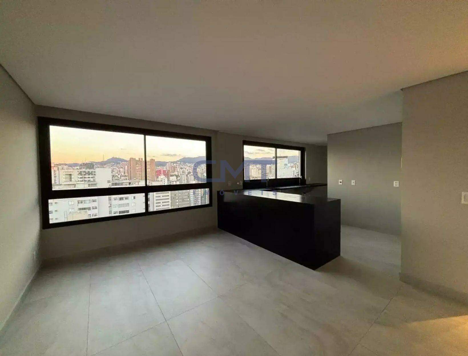 Apartamento à venda no Lourdes: 