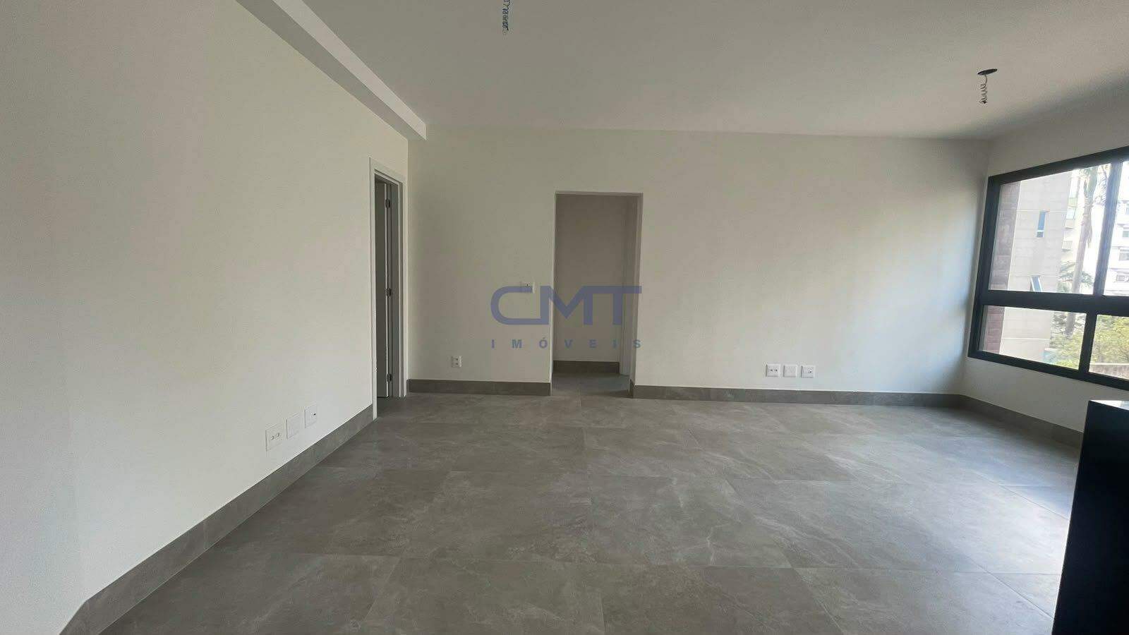Apartamento à venda no Lourdes: 
