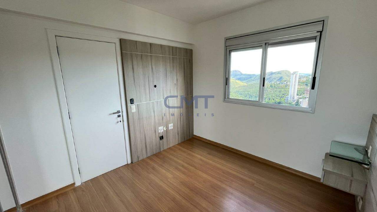 Apartamento à venda no Vila da Serra: 