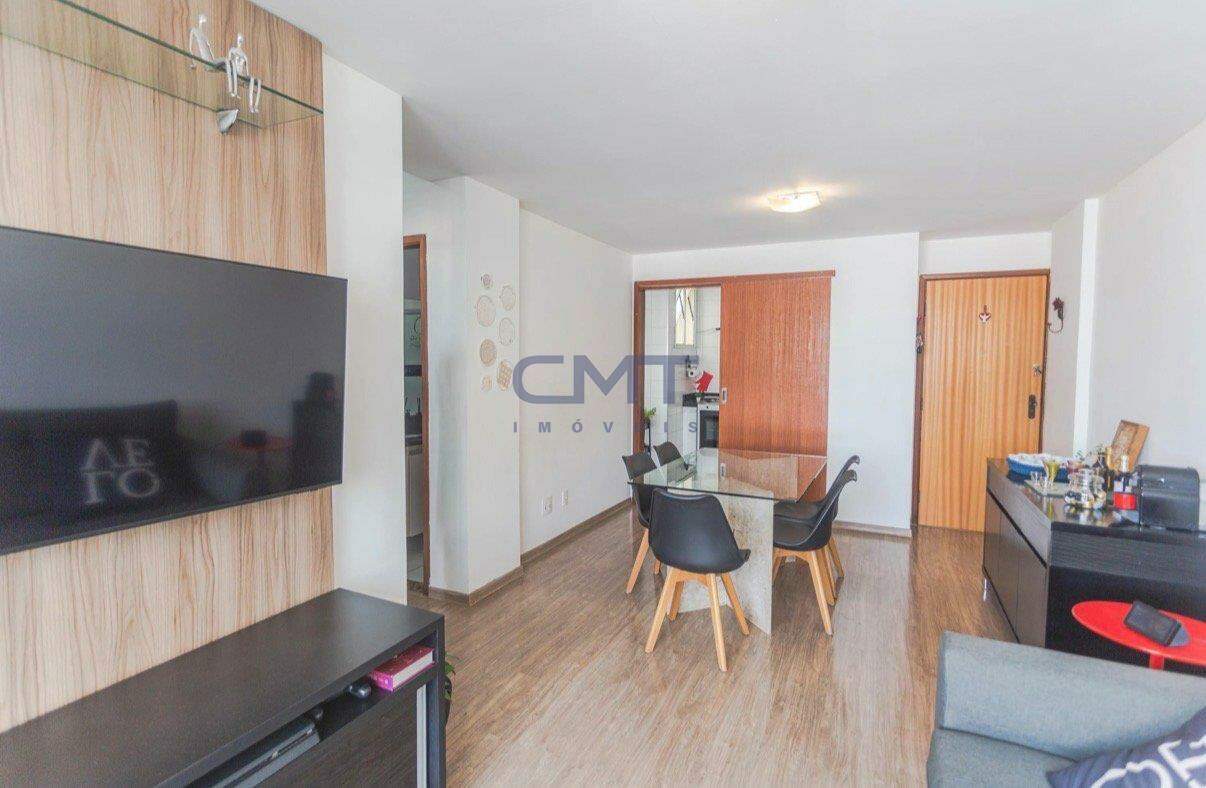 Apartamento à venda no Sagrada Família: 