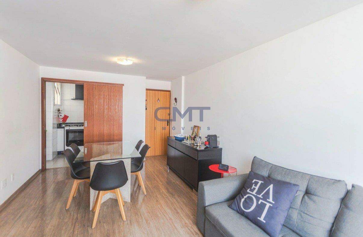 Apartamento à venda no Sagrada Família: 