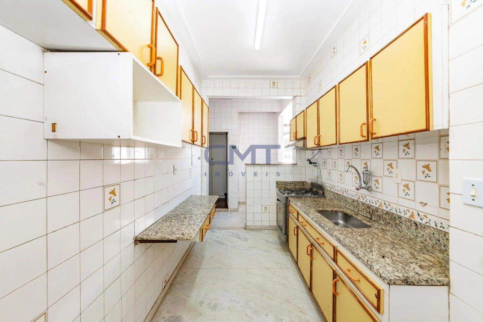 Apartamento à venda no Coração de Jesus: 