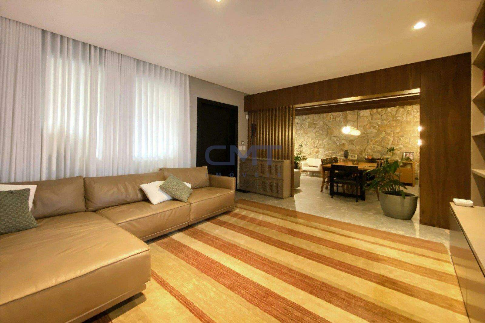 Casa à venda no Prado: 