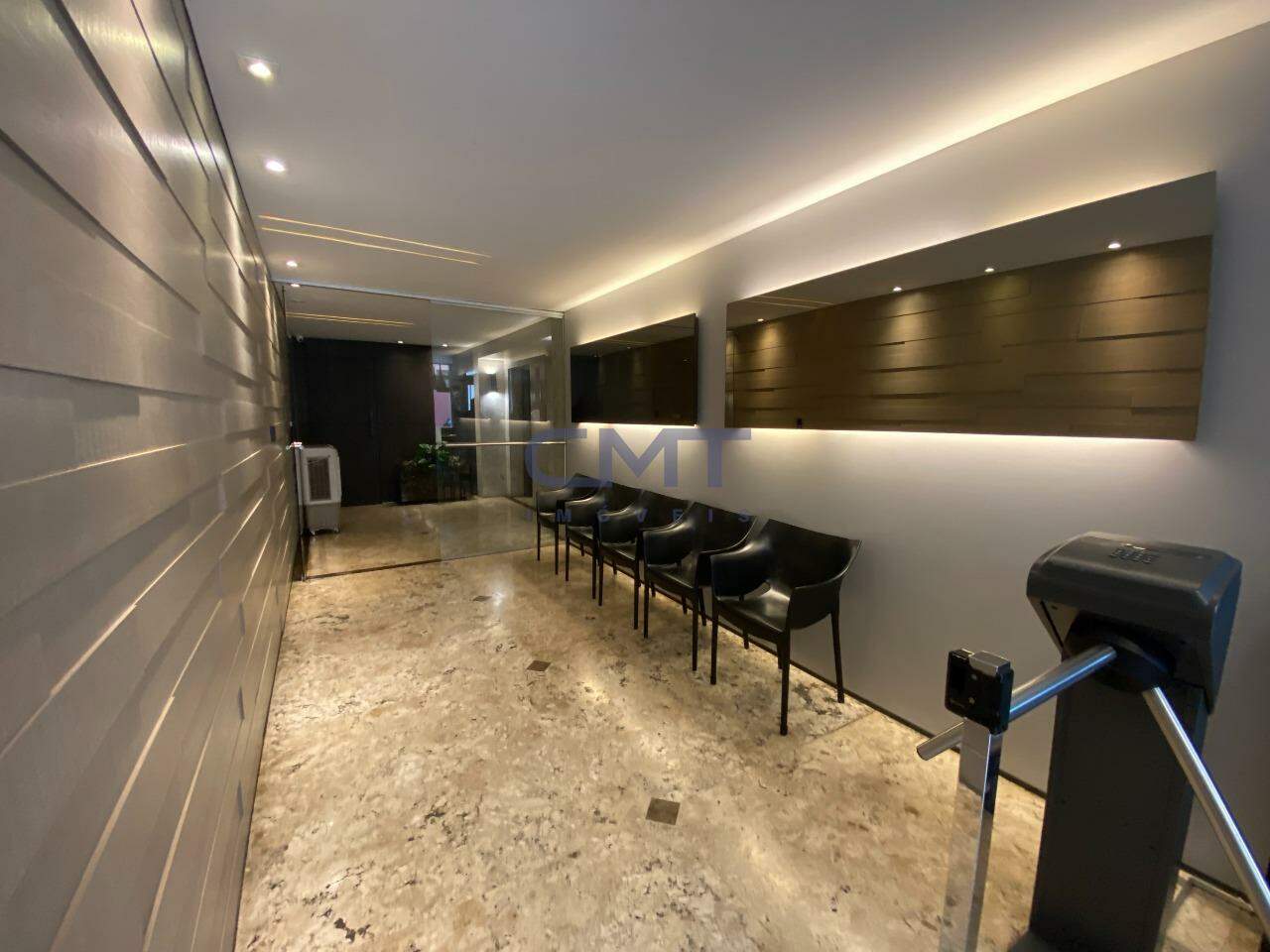 Sala à venda no Barro Preto: 