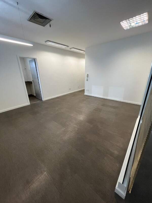 Sala para aluguel no Savassi: 