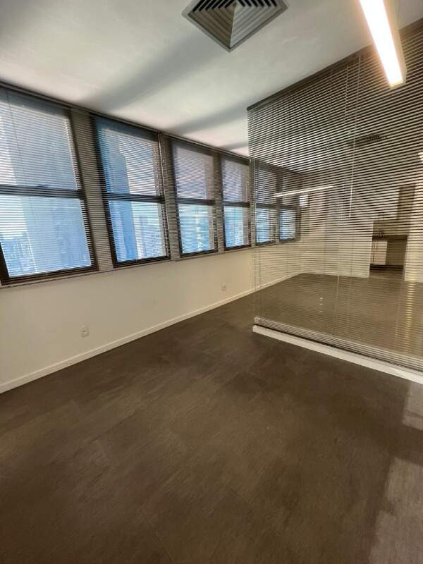 Sala para aluguel no Savassi: 