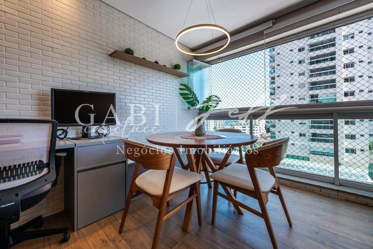 Apartamento à venda no Ponta da Praia: 