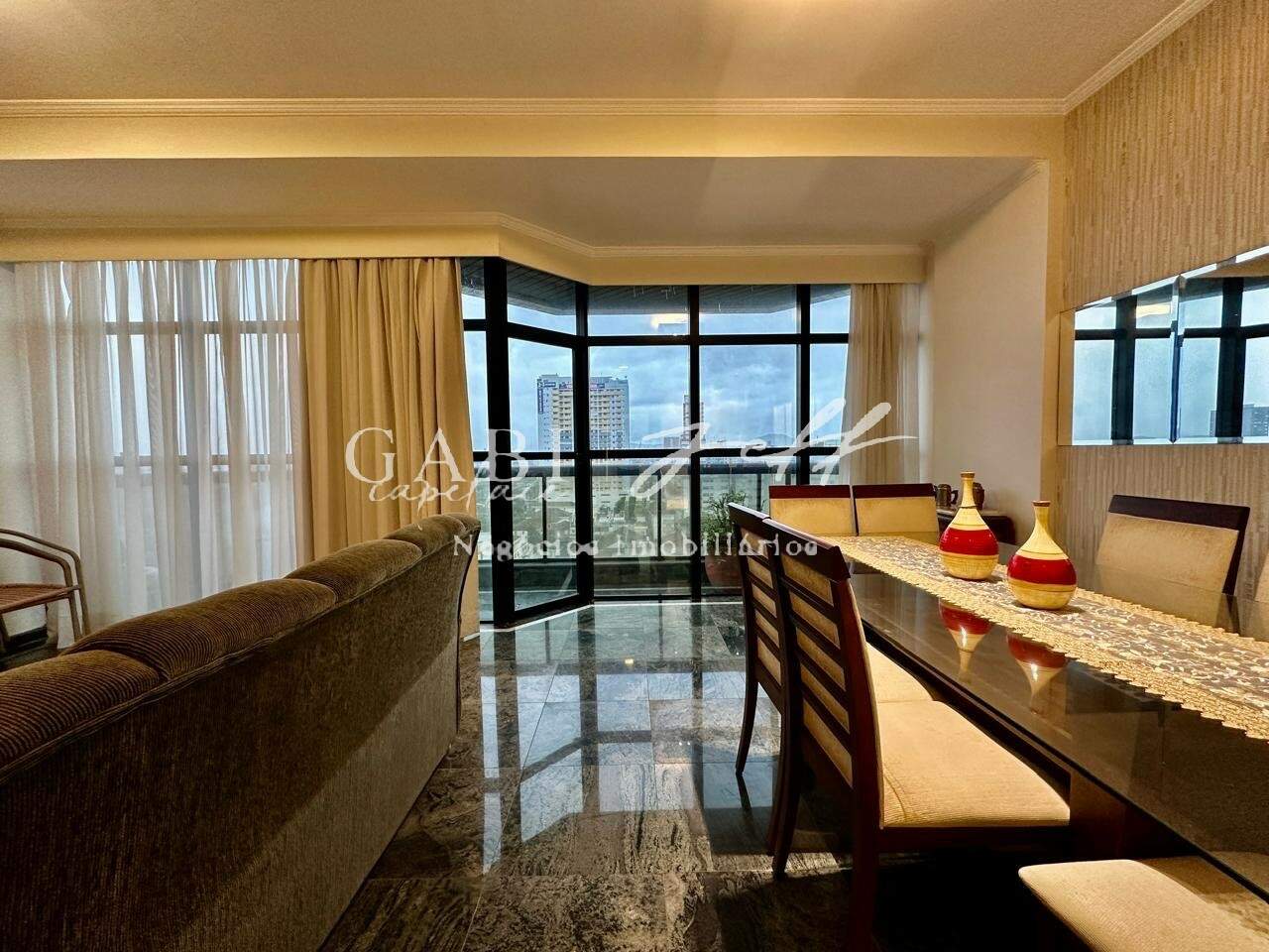 Apartamento à venda no Gonzaga: 