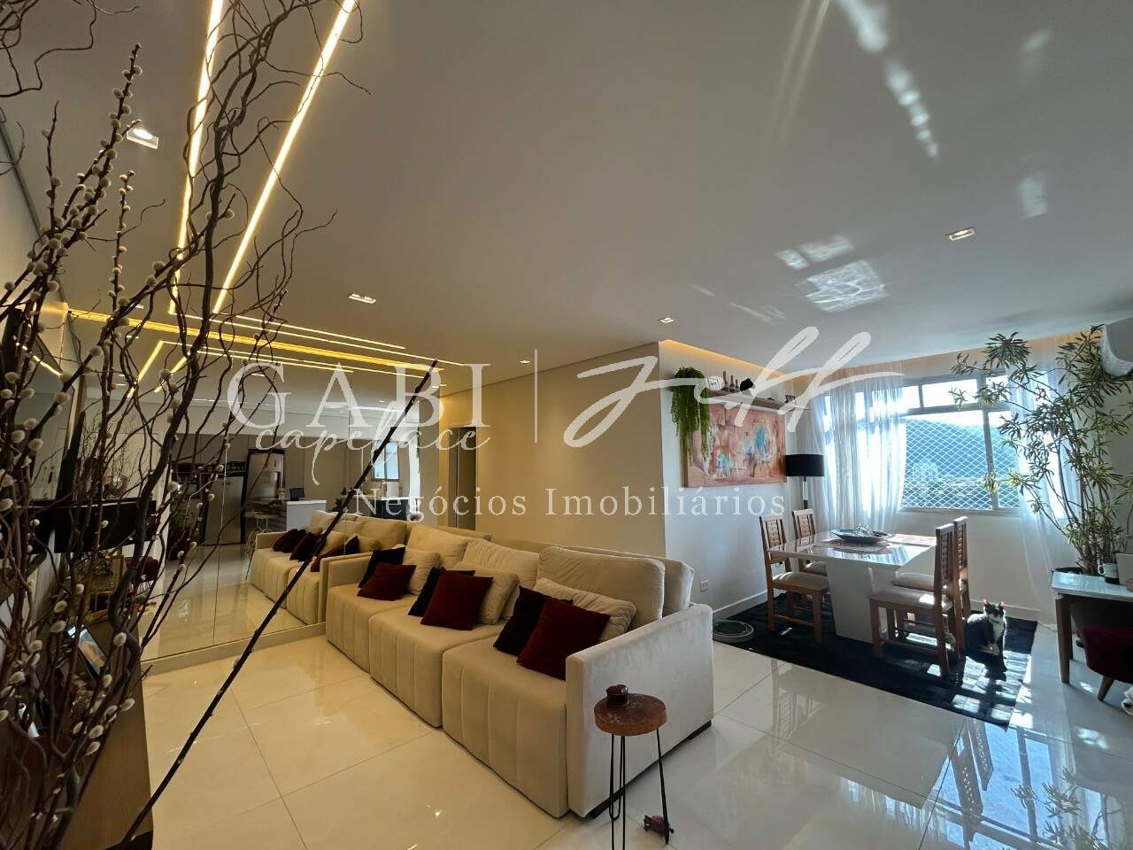 Apartamento à venda no CAMPO GRANDE: Foto 01
