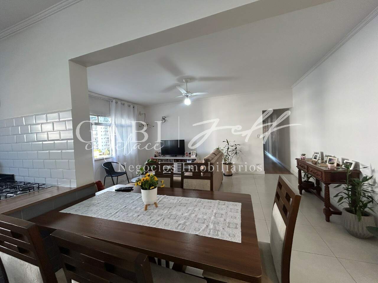Apartamento à venda no Ponta da Praia: Foto 03