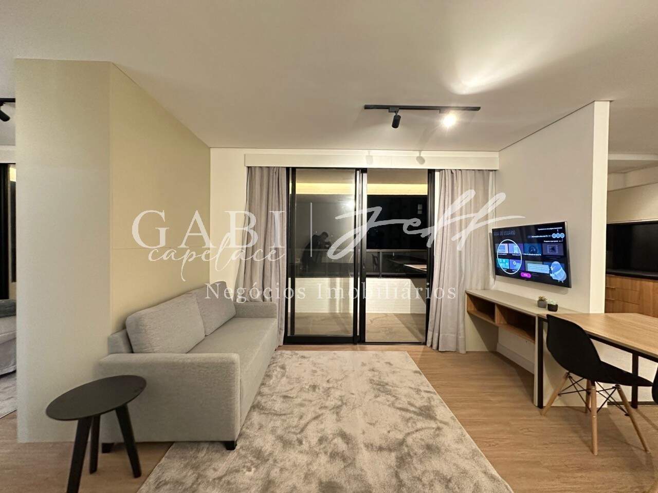 Apartamento à venda no Ponta da Praia: Foto 01