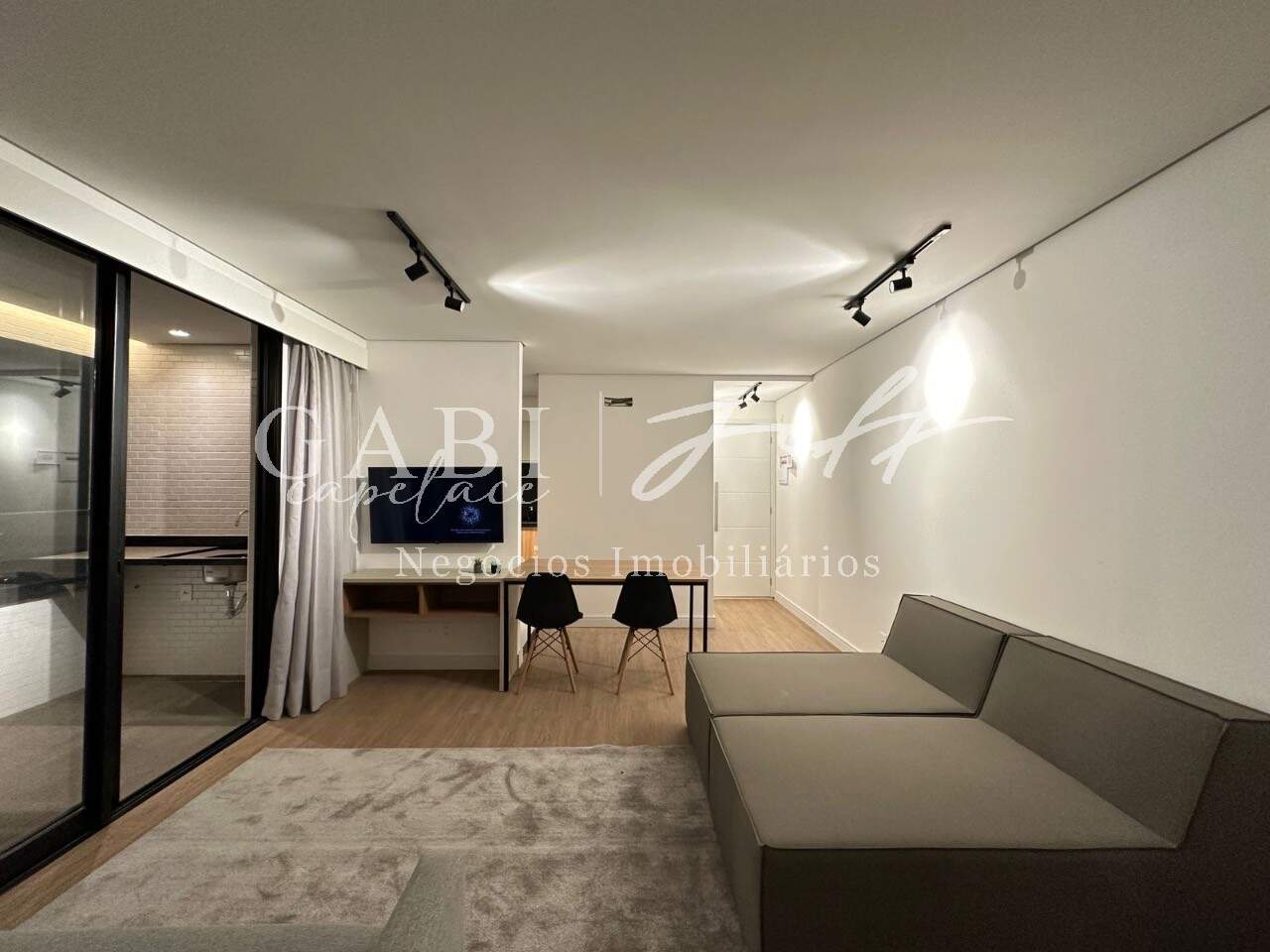 Apartamento à venda no Ponta da Praia: Foto 01