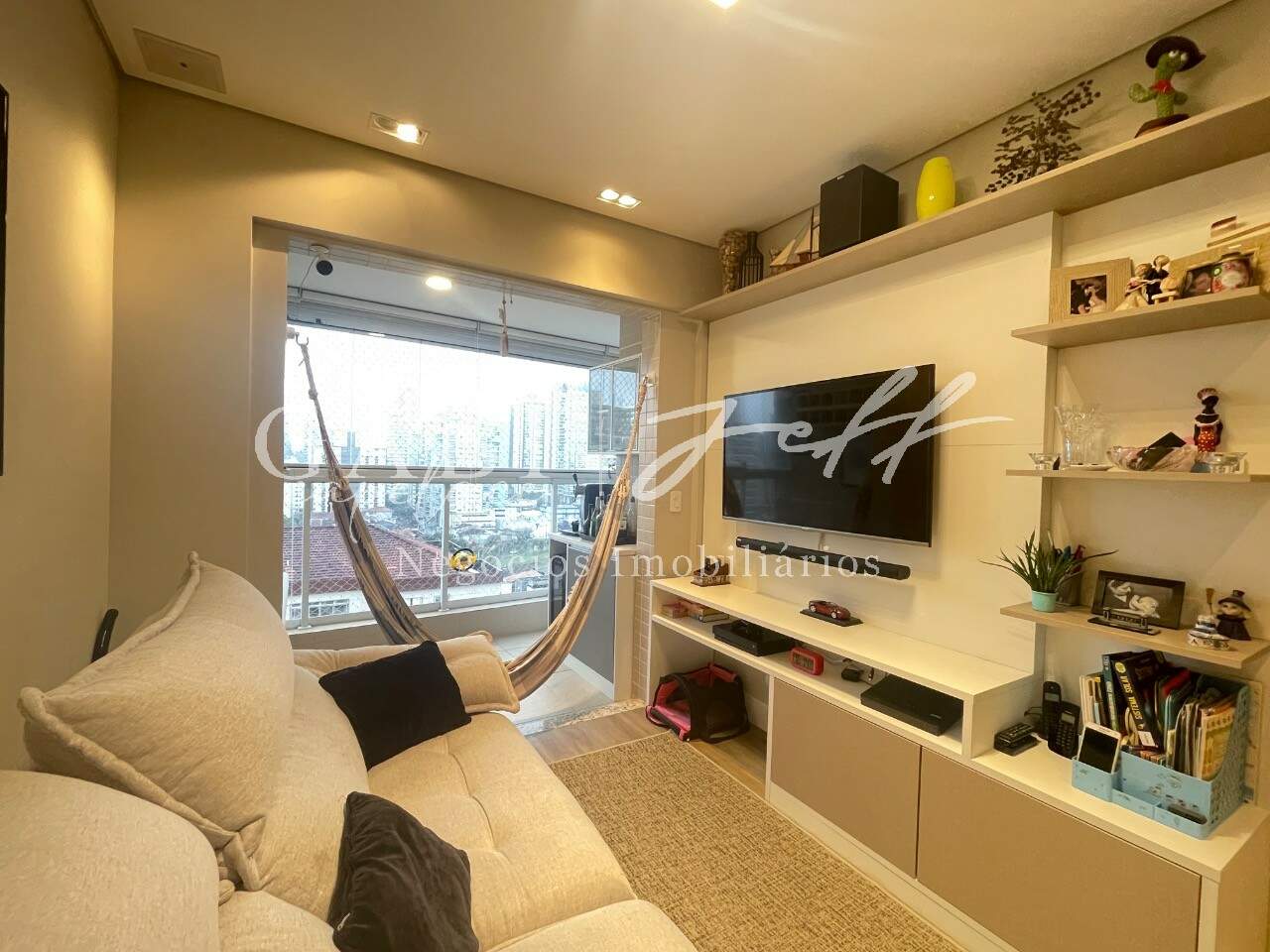 Apartamento à venda no CAMPO GRANDE: 