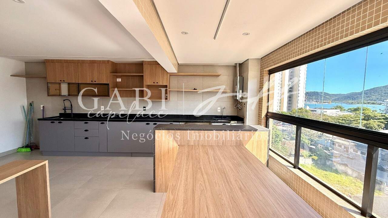 Apartamento à venda no Ponta da Praia: