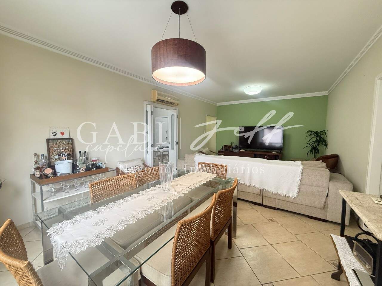 Apartamento à venda no Ponta da Praia: 