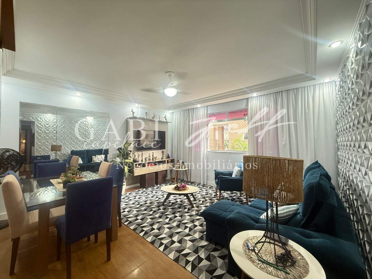Apartamento à venda no EMBARÉ: