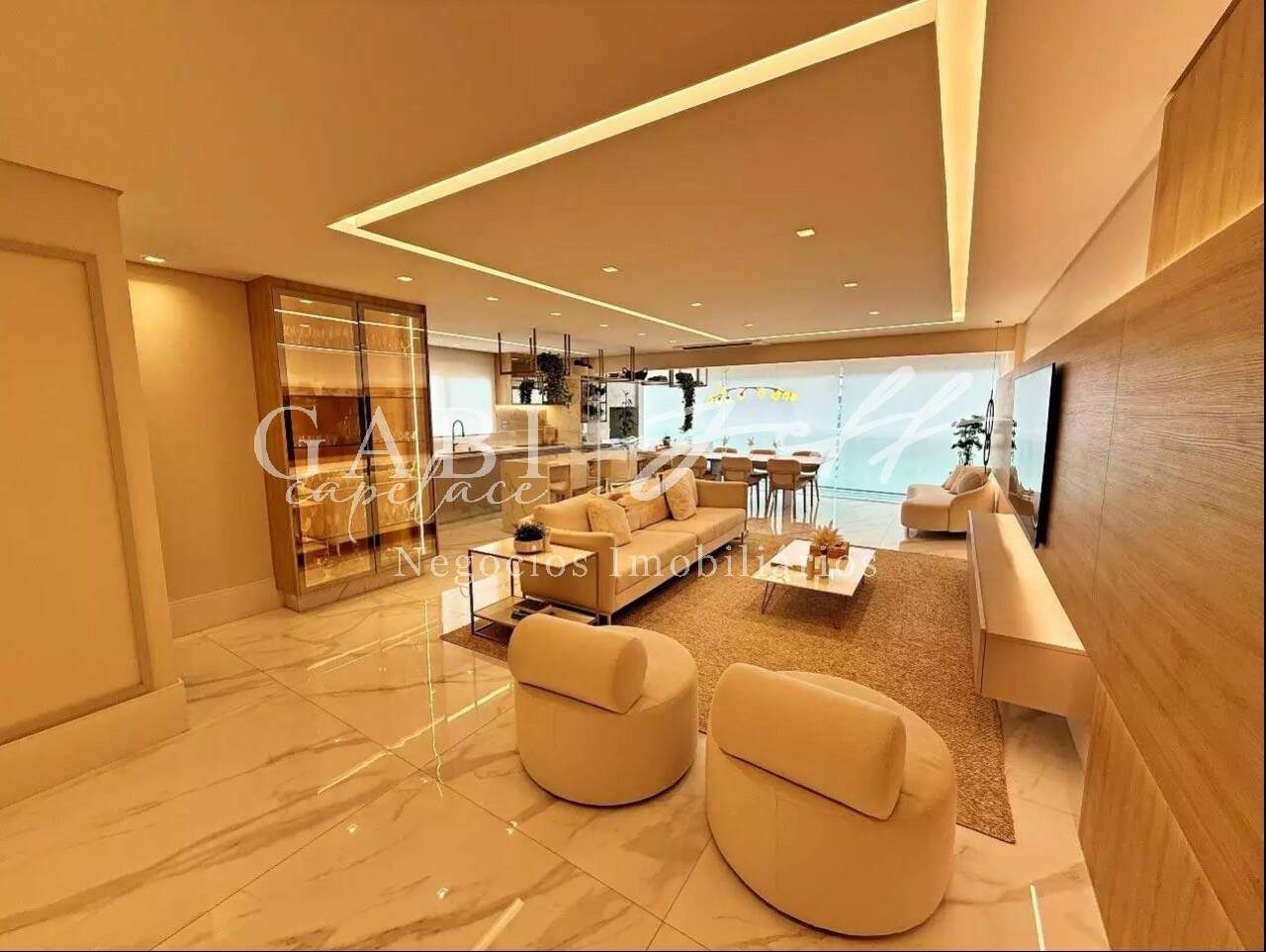 Apartamento à venda no Ponta da Praia: 