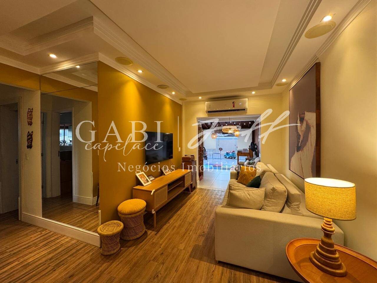 Apartamento à venda no Ponta da Praia: 